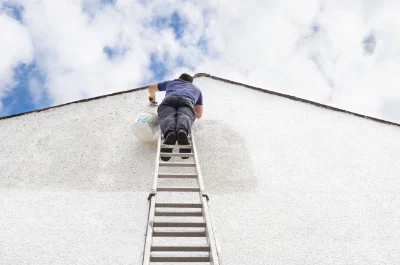 Peinture extérieure à Corcelles-Ferrières — façades et ravalement